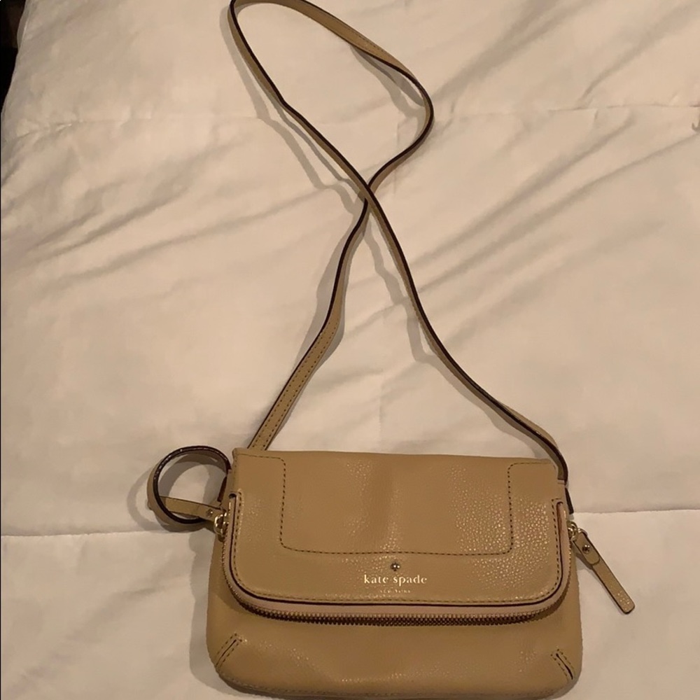 Kate Spade camel crossbody purse (8.5/6 in) NWOT